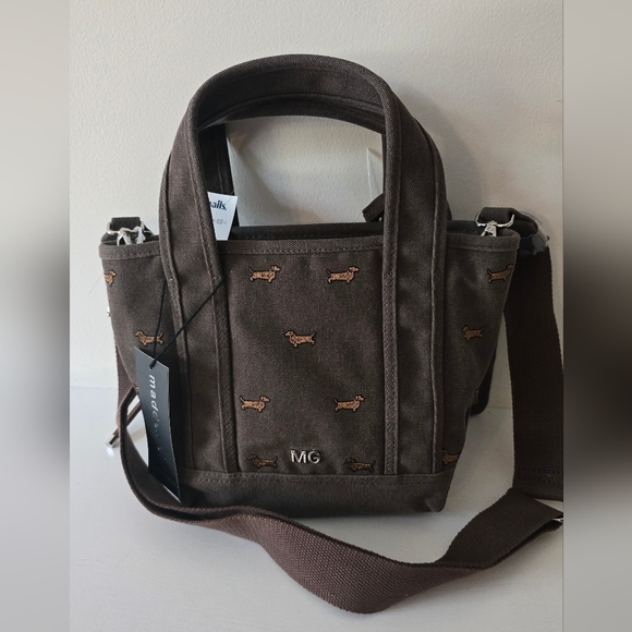 Madden Girl Mini Dachshund Tote Bag with Matching Pouch - Picture 8 of 11